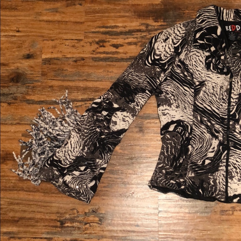 Black and White fringe bell sleeve jacket